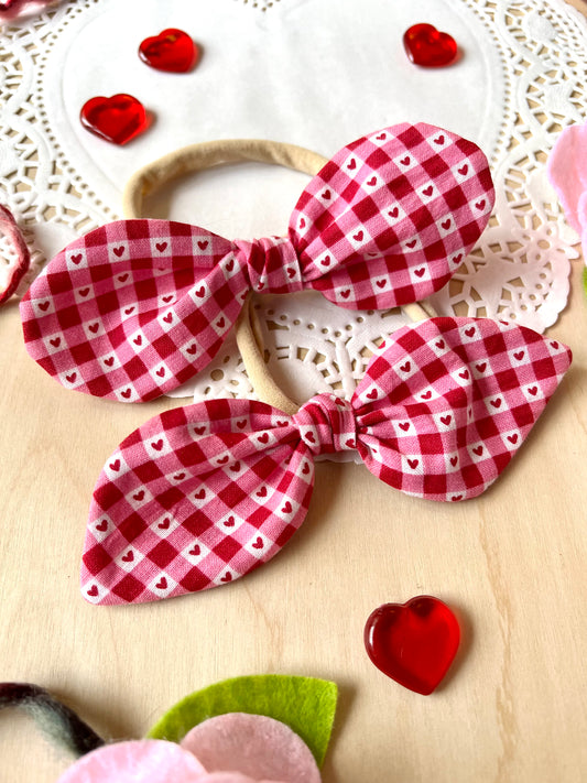 Checkered Hearts Mini Bow